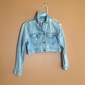Light wash jean jacket